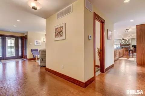 105 Linden Ln, Springfield, IL 62712 photo 11