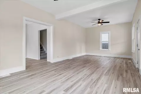 313 E Washington St, Riverton, IL 62561 photo 10