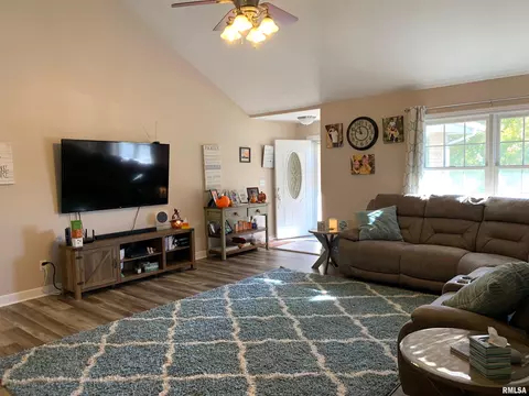 7005 Preston Dr, Springfield, IL 62711 photo 27