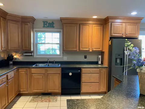 7005 Preston Dr, Springfield, IL 62711 photo 18