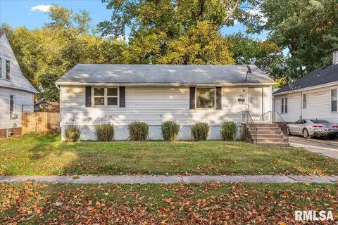 1016 N 3rd St, Springfield, IL 62702 photo 24