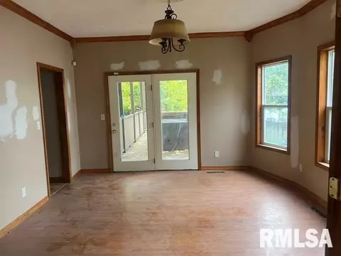 1431 N 3rd St, Springfield, IL 62702 photo 7