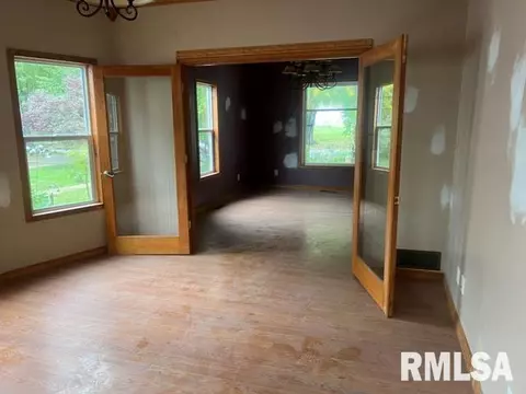 1431 N 3rd St, Springfield, IL 62702 photo 8