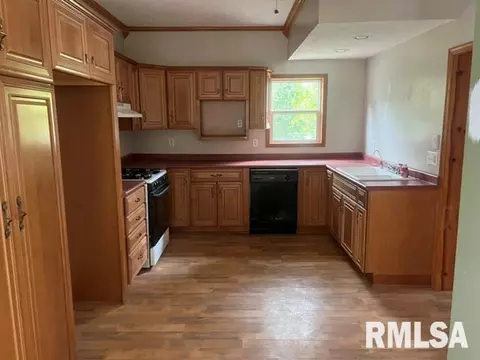 1431 N 3rd St, Springfield, IL 62702 photo 9