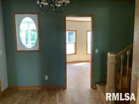 1431 N 3rd St, Springfield, IL 62702 photo 2