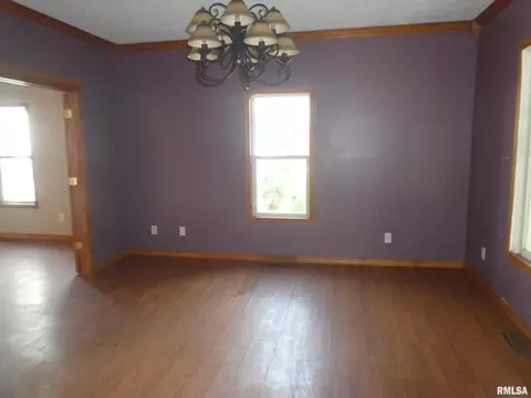 1431 N 3rd St, Springfield, IL 62702 photo 5