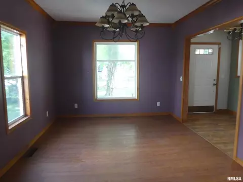 1431 N 3rd St, Springfield, IL 62702 photo 4