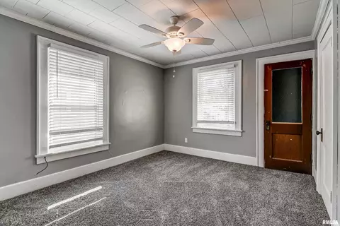 2041 S 5th St, Springfield, IL 62703 photo 19