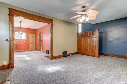 2041 S 5th St, Springfield, IL 62703 photo 7