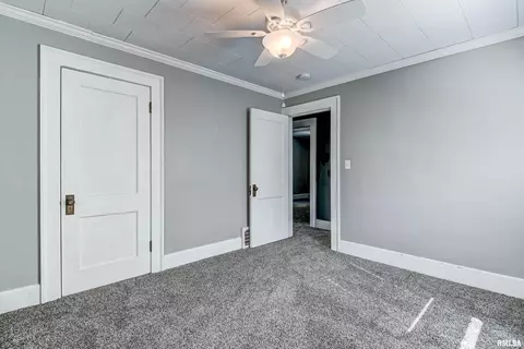 2041 S 5th St, Springfield, IL 62703 photo 18