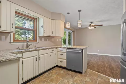 4235 Stone Rd, Springfield, IL 62707 photo 17