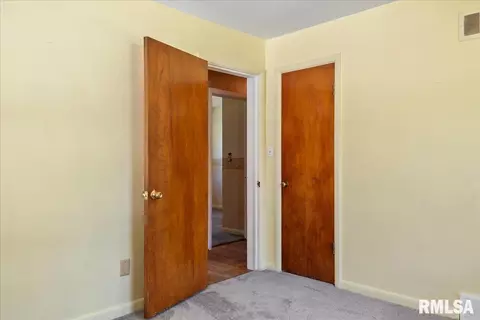 1454 N 6th St, Springfield, IL 62702 photo 12