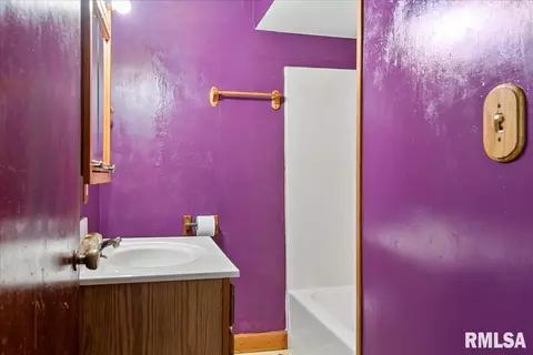 1454 N 6th St, Springfield, IL 62702 photo 17