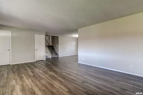 188 Cravens Rd, Springfield, IL 62712 photo 8