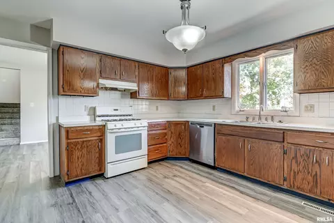 188 Cravens Rd, Springfield, IL 62712 photo 18