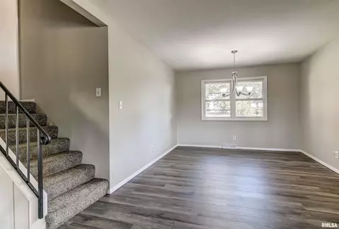 188 Cravens Rd, Springfield, IL 62712 photo 10
