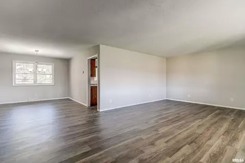 188 Cravens Rd, Springfield, IL 62712 photo 9