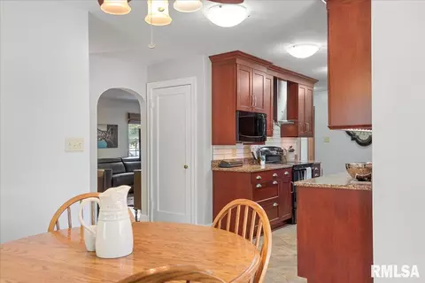 5939 N Lake Rd, Springfield, IL 62711 photo 25