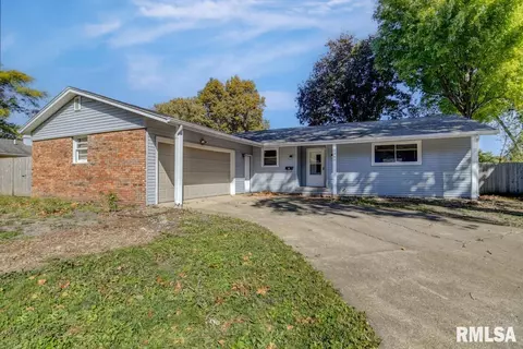 2309 Hampton Dr, Springfield, IL 62704 photo 1