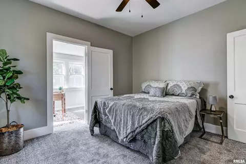 1324 N 3rd St, Springfield, IL 62702 photo 17