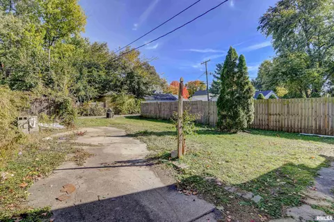 1324 N 3rd St, Springfield, IL 62702 photo 30