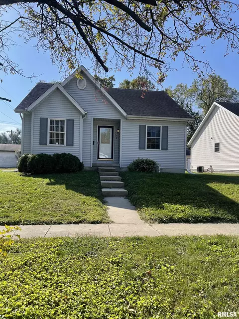 1324 E Jackson St, Springfield, IL 62703 photo 2