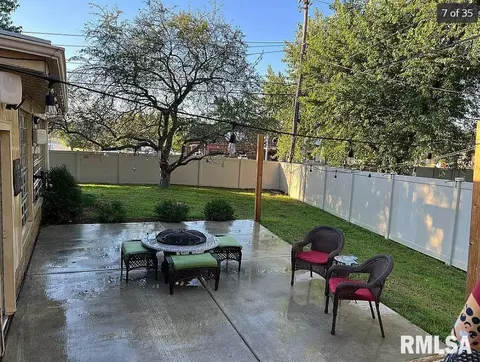 2 Kirkley Ln, Springfield, IL 62704 photo 7