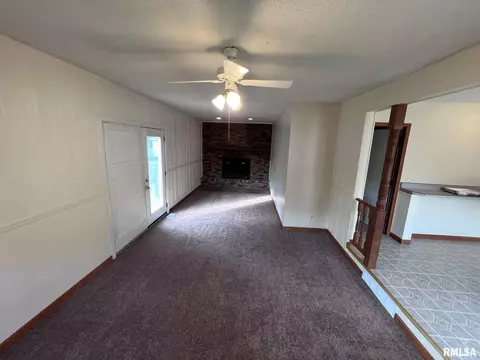 1801 N 21st St, Springfield, IL 62702 photo 9