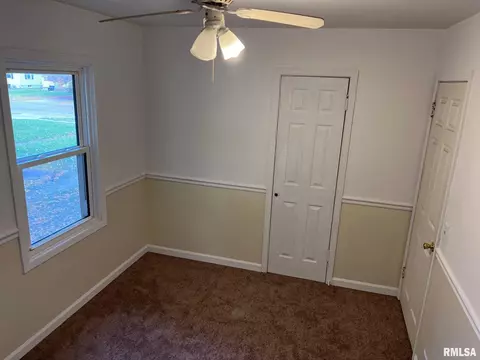 1801 N 21st St, Springfield, IL 62702 photo 13
