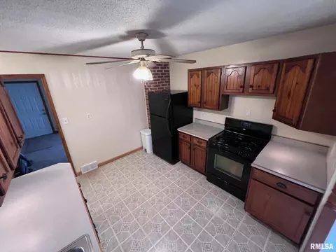 1801 N 21st St, Springfield, IL 62702 photo 5