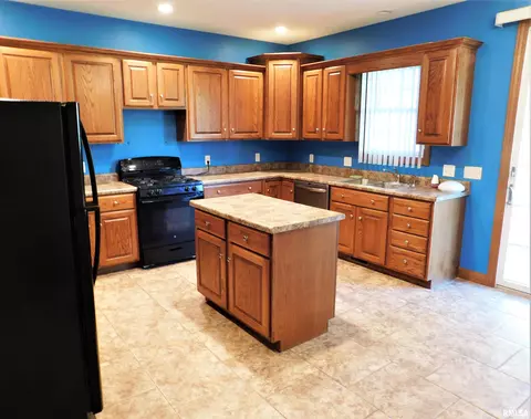 3505 Lytham Dr, Springfield, IL 62712 photo 4