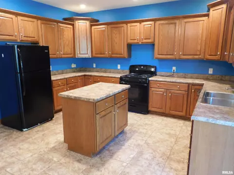 3505 Lytham Dr, Springfield, IL 62712 photo 5