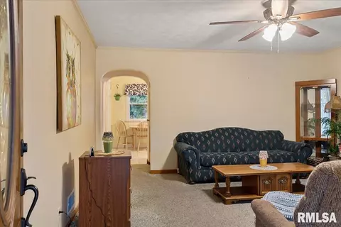2108 N 22nd St, Springfield, IL 62702 photo 4