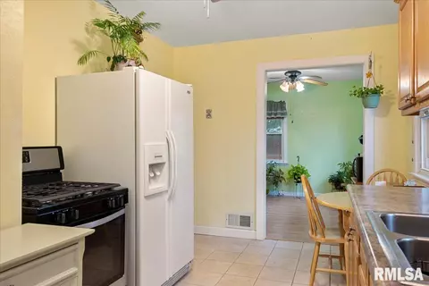 2108 N 22nd St, Springfield, IL 62702 photo 13