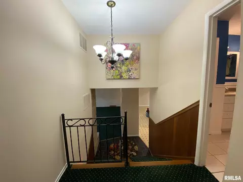 2324 Bates Ave, Springfield, IL 62704 photo 11