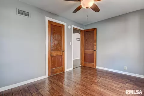 2324 S 8th St, Springfield, IL 62703 photo 17