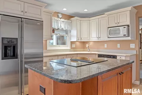 36 Ranger Dr, Springfield, IL 62702 photo 11