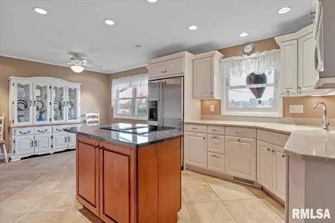 36 Ranger Dr, Springfield, IL 62702 photo 12