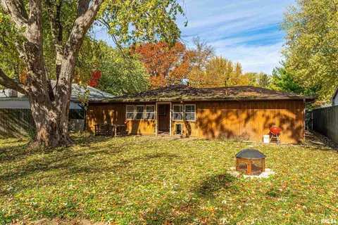 211 Rhoads Ave, Lincoln, IL 62656 photo 20