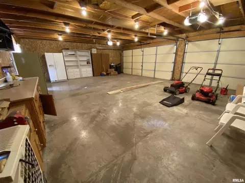 1040 Patton Ave, Springfield, IL 62702 photo 28