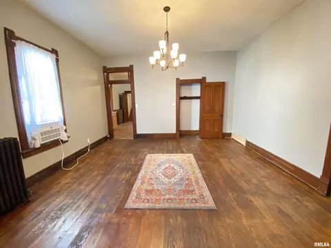 1040 Patton Ave, Springfield, IL 62702 photo 7