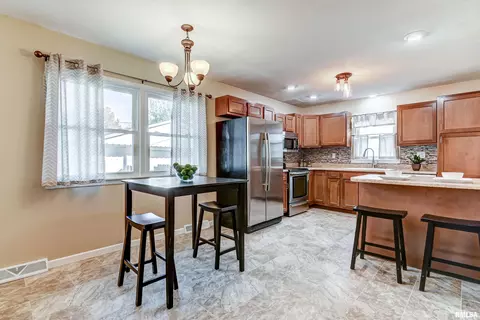 72 Foresters Ln, Springfield, IL 62704 photo 10