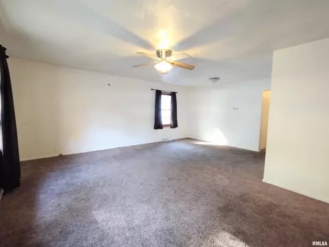 2339 Holmes Ave, Springfield, IL 62704 photo 5