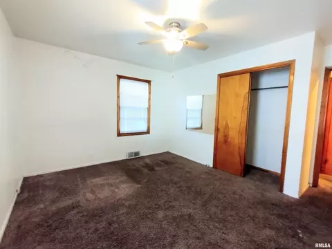 2339 Holmes Ave, Springfield, IL 62704 photo 18