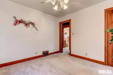 2648 Yale Blvd, Springfield, IL 62703 photo 14