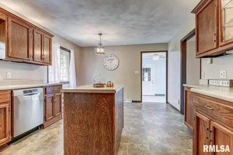 4115 S 3rd St, Springfield, IL 62703 photo 11