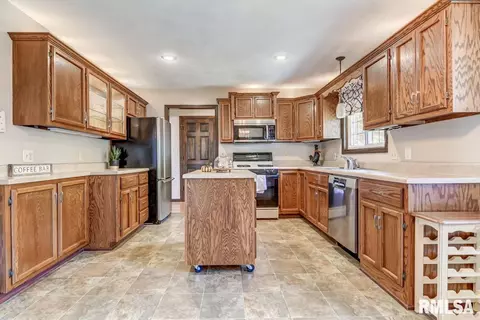 4115 S 3rd St, Springfield, IL 62703 photo 7
