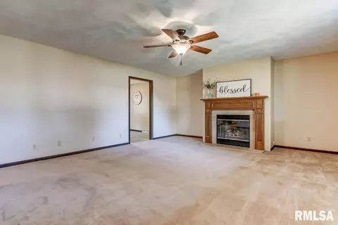 4115 S 3rd St, Springfield, IL 62703 photo 3