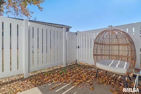 21 Brookside Pl, Springfield, IL 62704 photo 24
