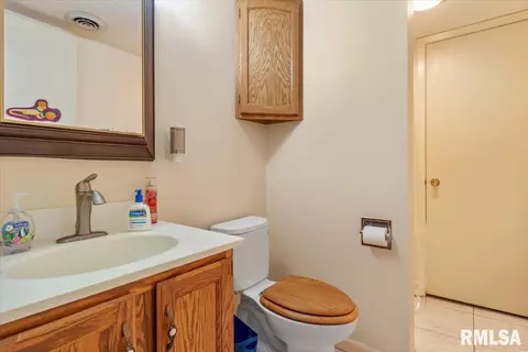 21 Brookside Pl, Springfield, IL 62704 photo 9